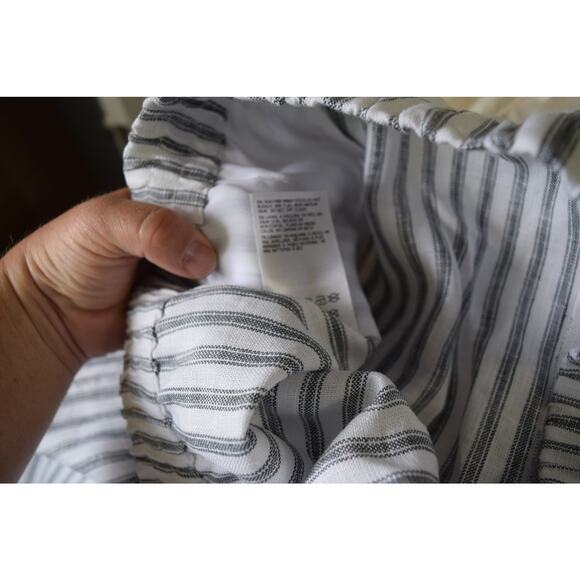 NWT Reformation Fernando Linen Wide Leg Pant in Black and white stripe - Picture 5 of 7